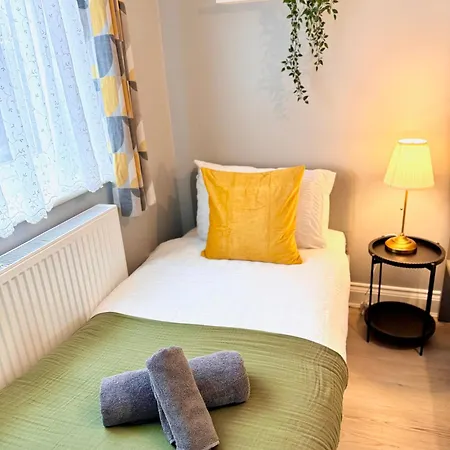 Garden 1-bed Flat 30min To Downtown & Free Parking * Londres