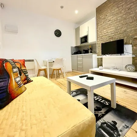 Apartment A Cosy One Double Bedroom Flat