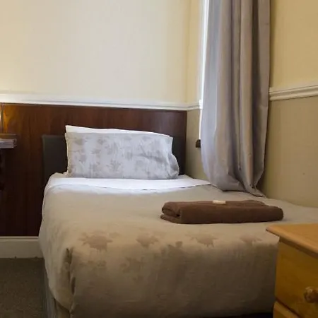 Otel Cricklewood 2*