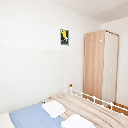 Ensuite In A House Homestay