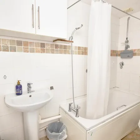 Homestay Ensuite In A House *