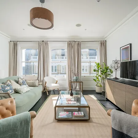 Hyde Park Gardens Gem - Niru Experience *