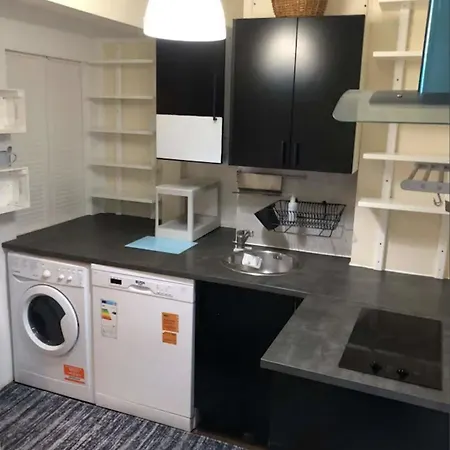 Spacious One-bedroom Flat In Westminster Near Embankment, *