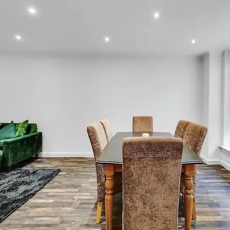 Semesterbostad Elgin Mews North Beside Maida Vale Tube And Parking Long Term Bookings *