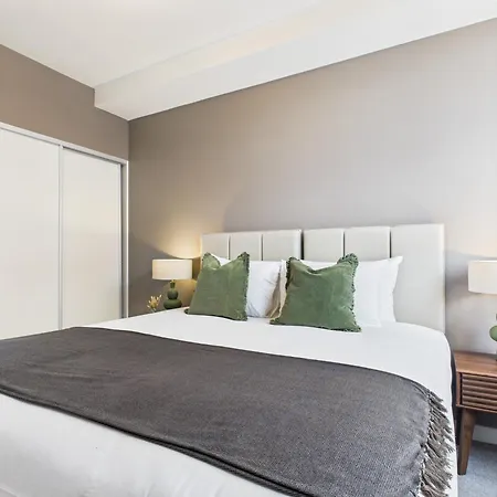 Apartment Be - The Old Street Residences London