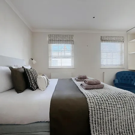 Villa Stylish 3-bedroom Terrace House Near Earls Court