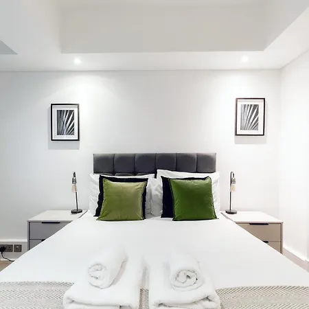 Apartment Kensington Prime Serviced