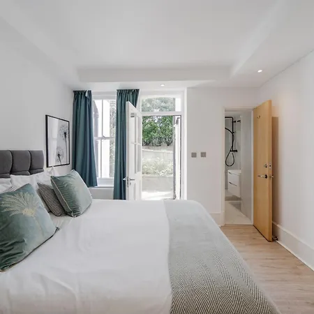 Apartment Kensington Prime Serviced