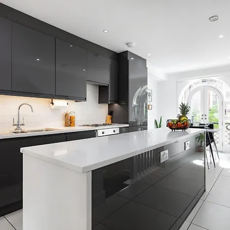 Stylish 2br With Garden By St Pancras International Apartment *