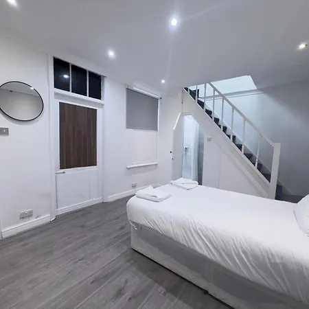 Stylish - Steps From Hyde Park & Paddington Station London