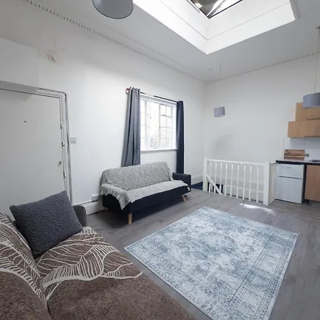 Stylish - Steps From Hyde Park & Paddington Station *