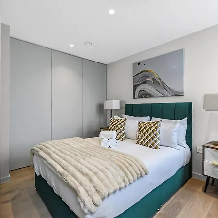 Sophisticated & Spacious Luxe 5br * Londres