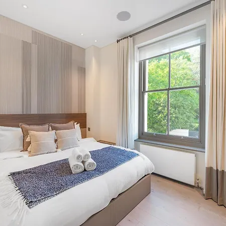 Apartment Brand New Refurbishment Townhouse In Notting Hill Near Portobello Road With Ac Air Conditioning & Roof Terrace *