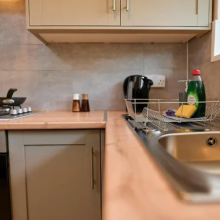 Apartment Elegant 3-bed Flat In Bayswater! London
