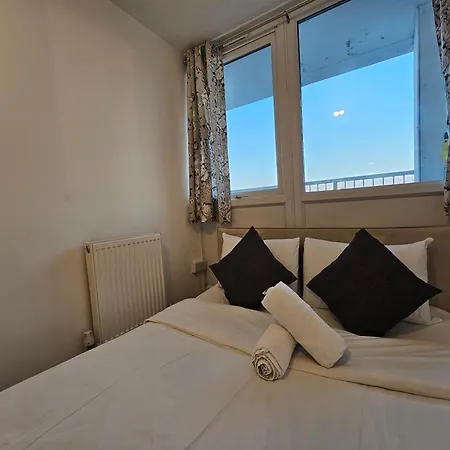 Wapping Guest house