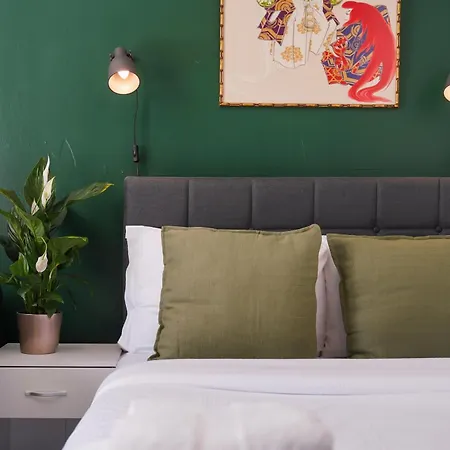 The Notting Hill Boutique Apartment