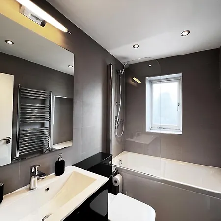 Exquisite 2beds, 2baths In Charming Camden Area - Belsize Park Apartment *