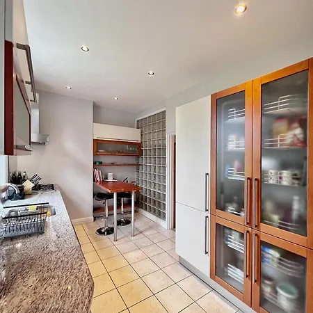 Exquisite 2beds, 2baths In Charming Camden Area - Belsize Park