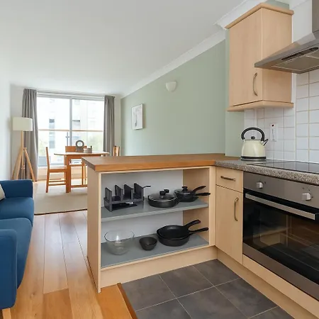 Timeless Elegance In Haggerston *