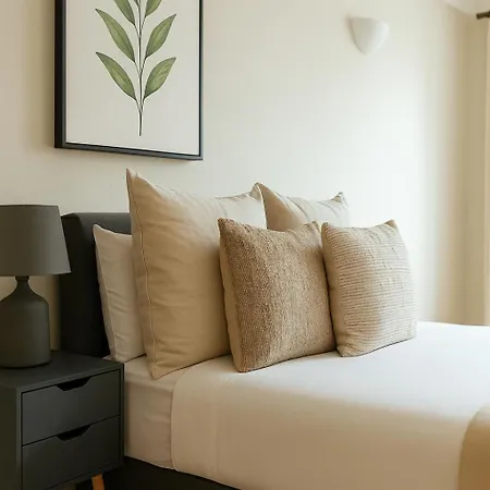 Apartment Timeless Elegance In Haggerston *