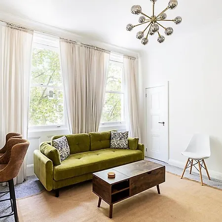 Elegant Knightsbridge Flat Near Harrods Apartment *