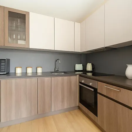 Apartment Fanstastic Flat - Shepherd Bush London