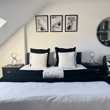 Bed & Breakfast The 37 Enfield