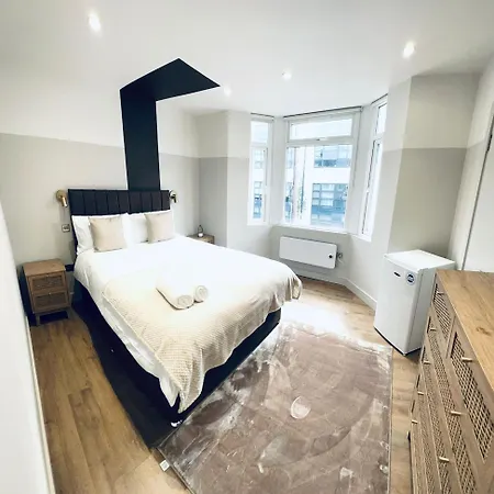 The Trundley's House - No 91 - Peaceful Downtown Apartment London