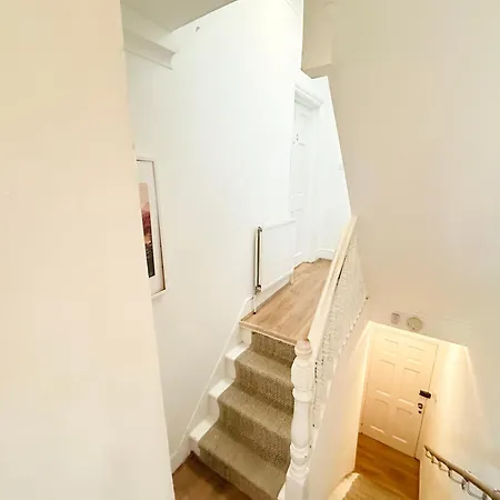 Stadium Area Maisonette, By Edens *