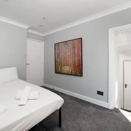 Stylish Flat 1br With Airbed Sleeps 4 Apartment