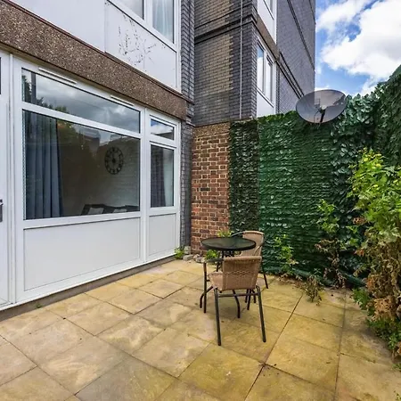 Apartment Comfortable 2br Battersea Steps To Clapham St
