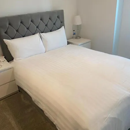 Cosy Near River Thames London