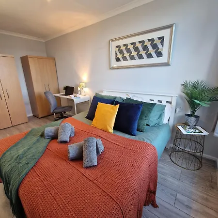 Apartment Modern Spacious 1 Bed Flat Westfield Shepherds Bush Free Wifi