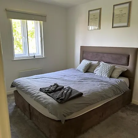 Apartment Cozy 2-bedroom Retreat Streatham Vale