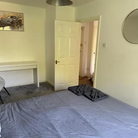 Apartment Cozy 2-bedroom Retreat Streatham Vale