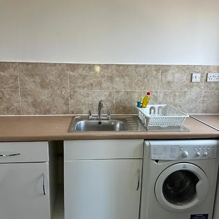 Cozy 2-bedroom Retreat * Streatham Vale