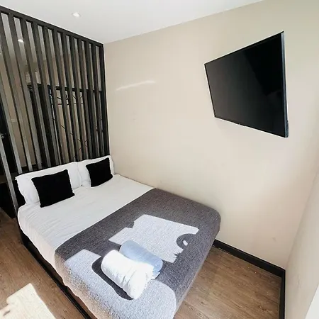 Apartment The Seven Sisters House - No 01a - Stylish Comfort