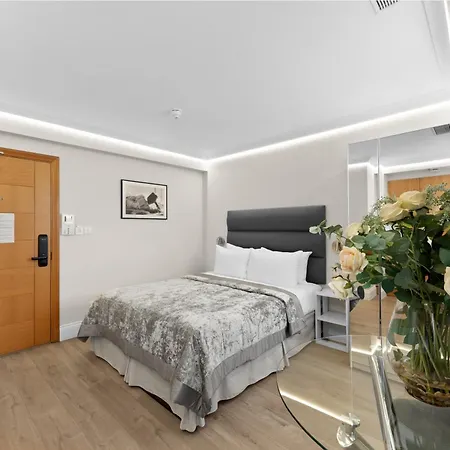Cleveland Residences Russell Square
