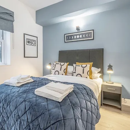 Kula - Tower Bridge Apartment London