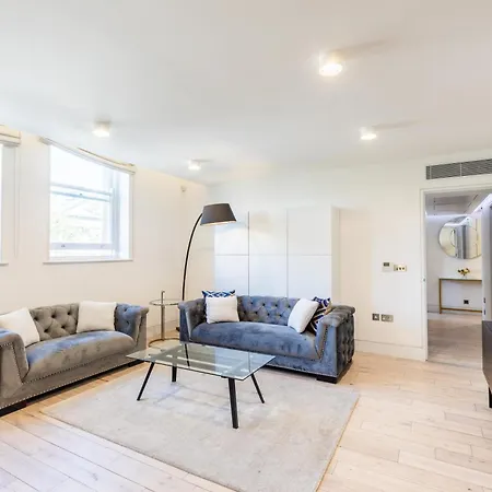 Clarges- Hsk Luxury Appartement Londen