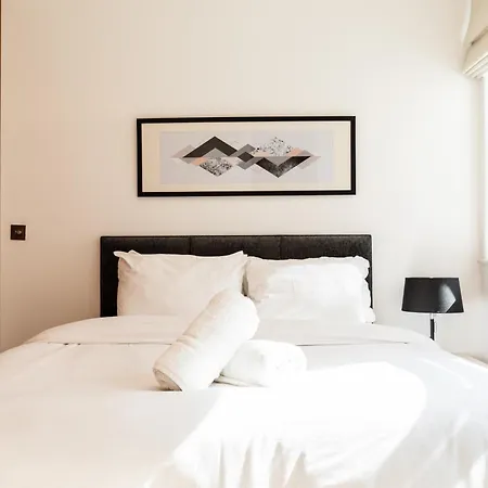Clarges- Hsk Luxury Appartement