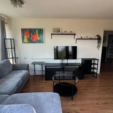 Sunset Heights Bright 2br With Views And Free Parking