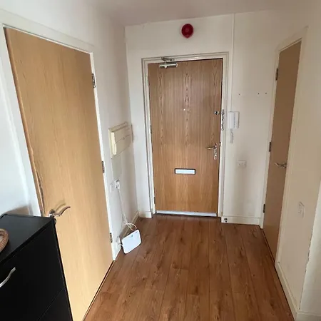 Sunset Heights Bright 2br With Views And Free Parking *
