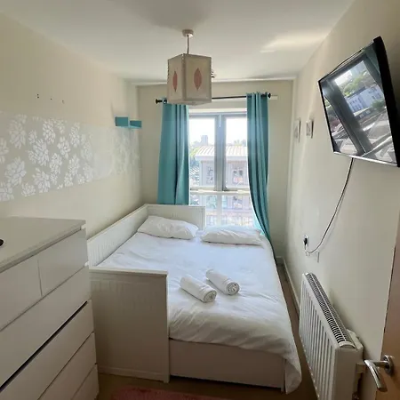 Sunset Heights Bright 2br With Views And Free Parking Apartment *