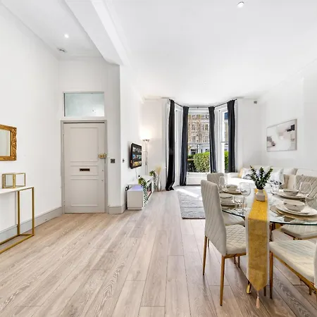 Minimalist Luxe 2br Designer Retreat In Prime Kensington For 6 Next To Station Harrods Apartment *