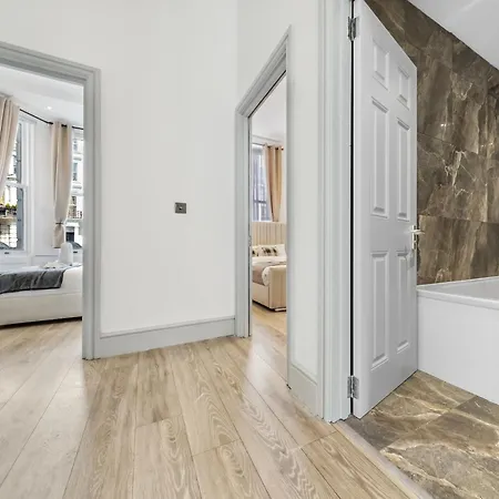 Apartment Minimalist Luxe 2br Designer Retreat In Prime Kensington For 6 Next To Station Harrods London