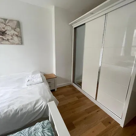 Apartment Luxury With 3 Bedrooms