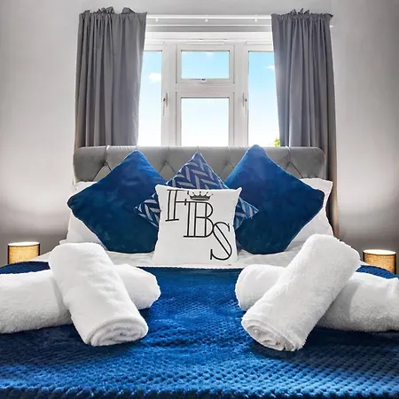 Trinity - 4 * Londres