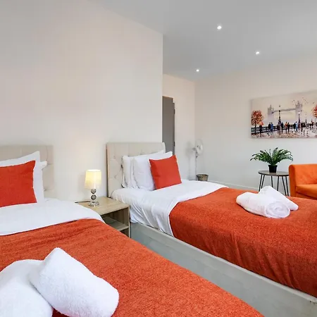 Apartamento Newly Converted 2bdr 1ba In