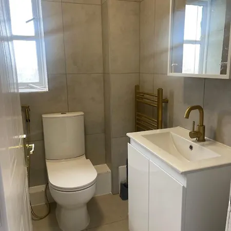 Guest house Erith Stay